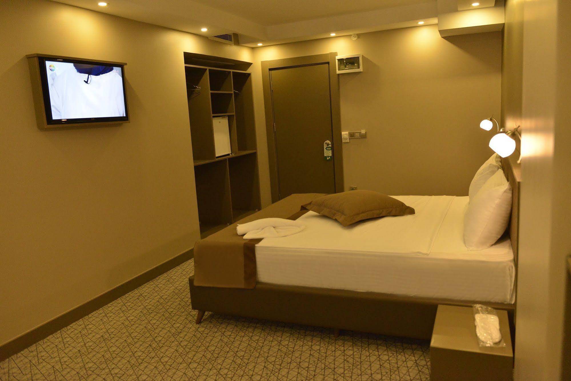 Turkeli Otel Истанбул Екстериор снимка